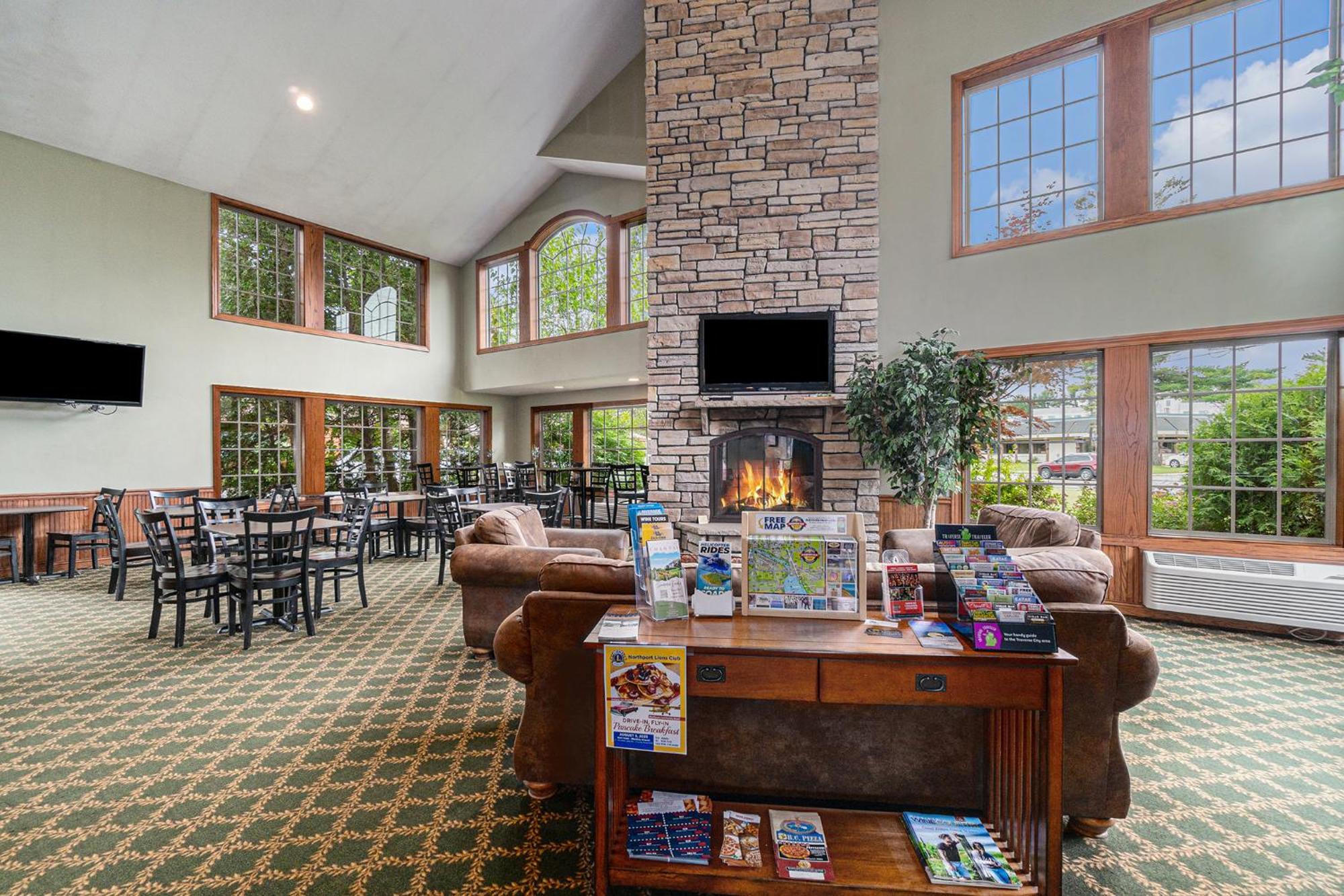 Howard Johnson By Wyndham Traverse City Luaran gambar