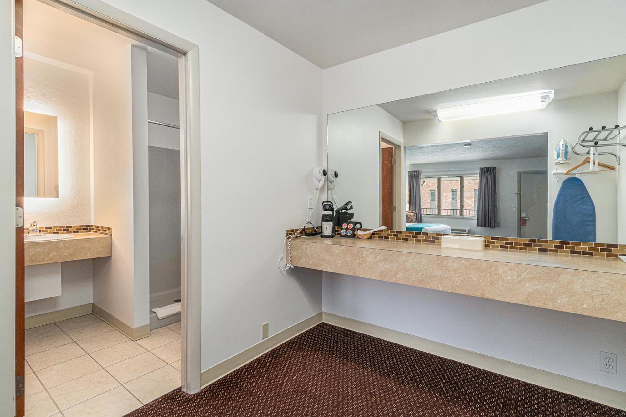Howard Johnson By Wyndham Traverse City Luaran gambar
