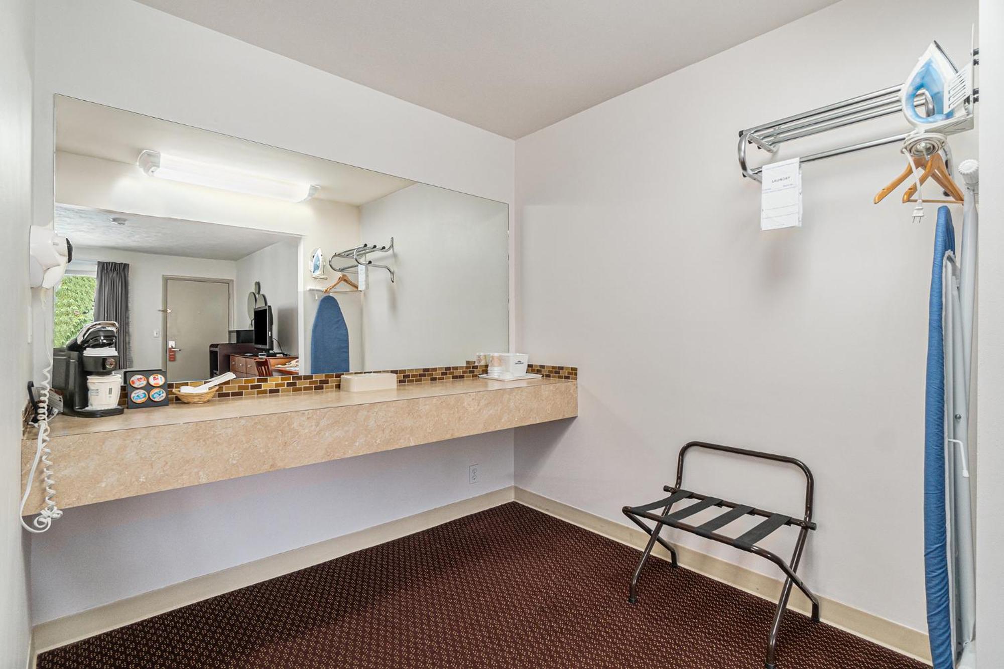 Howard Johnson By Wyndham Traverse City Luaran gambar